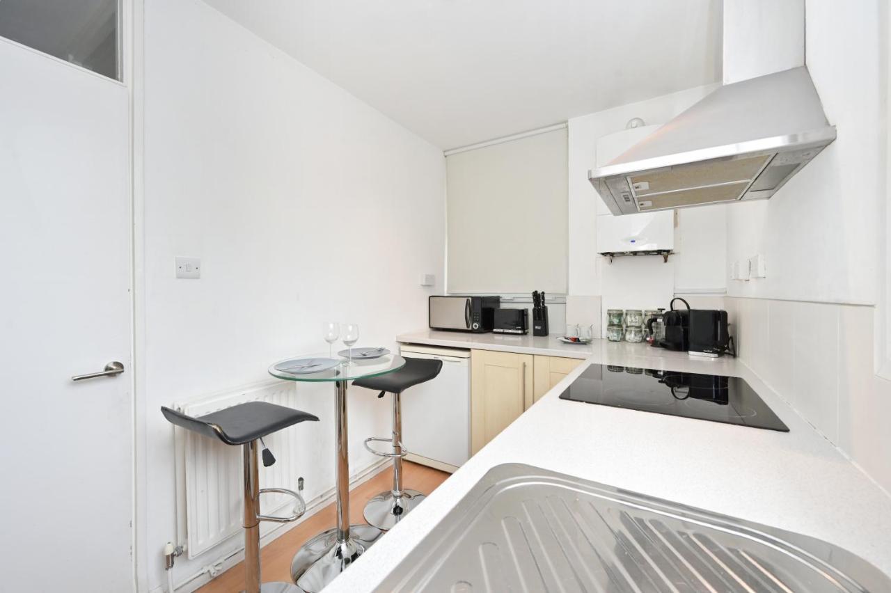 Nice Apartment - Great Portland St, Regents Pk, Euston Londra Esterno foto