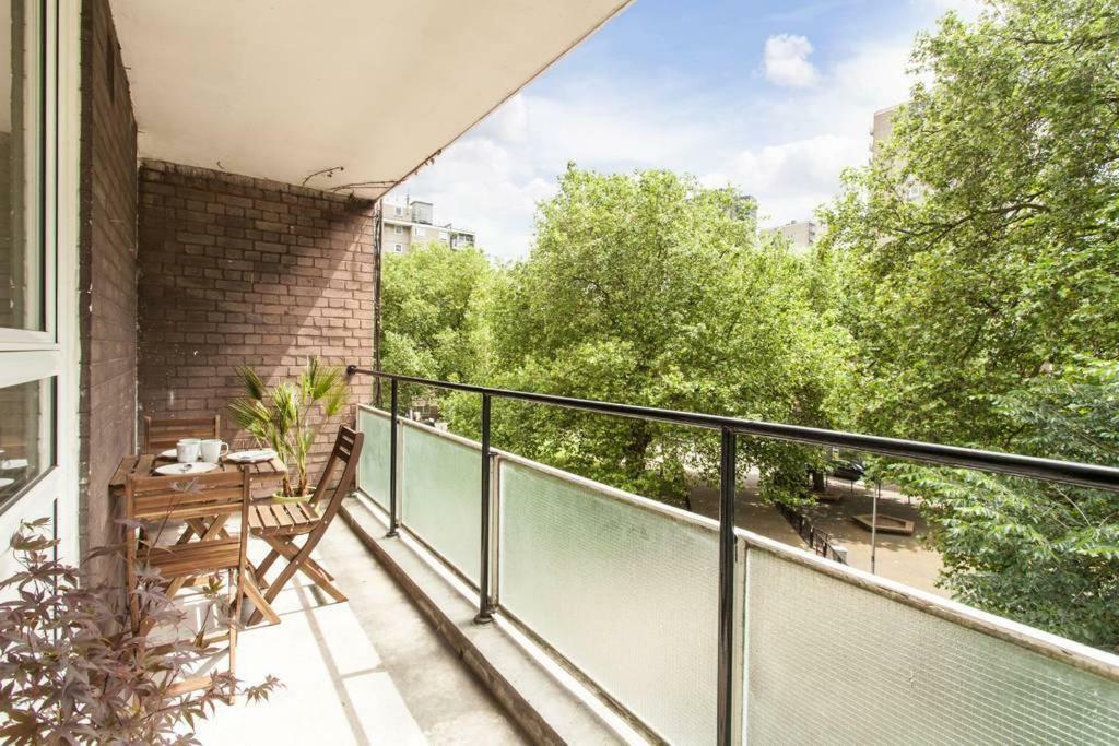 Nice Apartment - Great Portland St, Regents Pk, Euston Londra Esterno foto